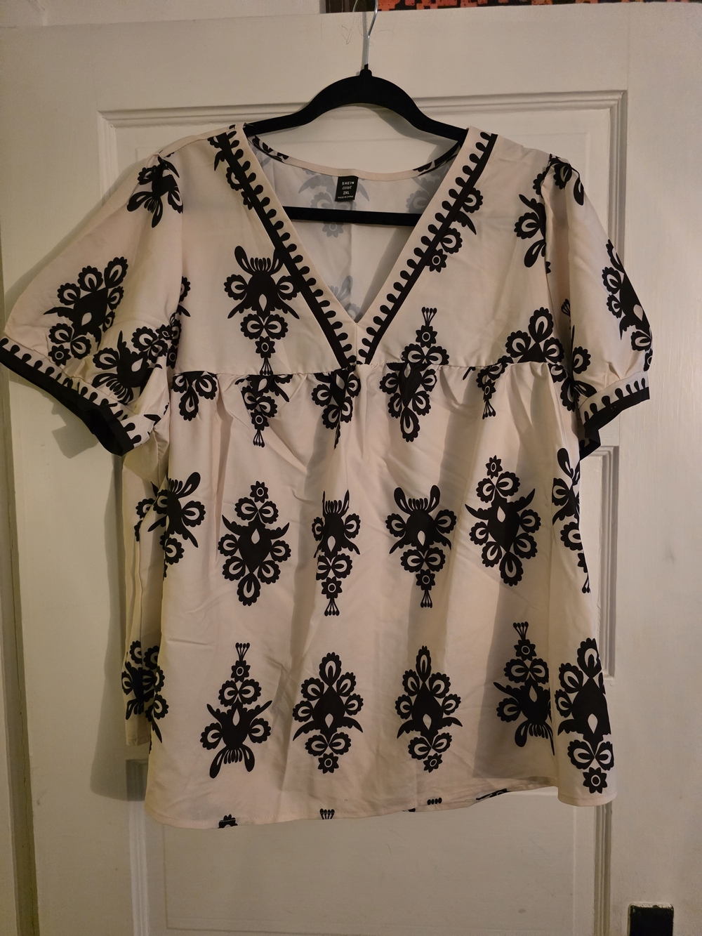 SHEIN Black and White V-Neck Embroidered Tunic